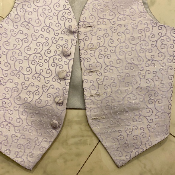 3 boys wedding vest/cravat sets - Picture 5 of 6